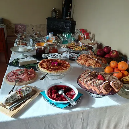 Bed & Breakfast Villa Sant'Andrea 4*