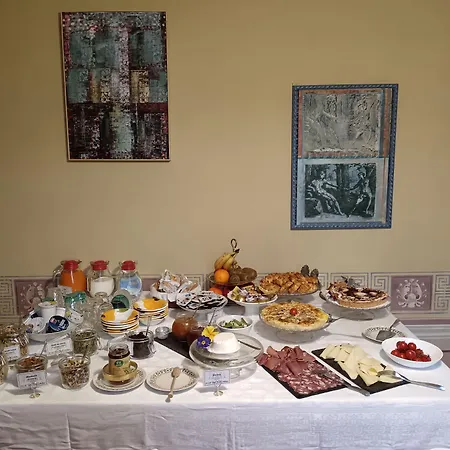Bed & Breakfast Villa Sant'Andrea 4*