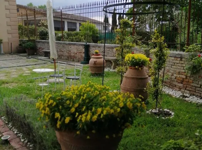 Sant'andrea Готель типу 