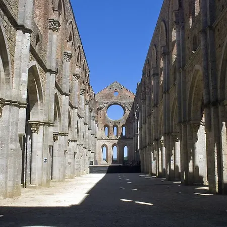 Alojamento de Acomodação e Pequeno-almoço Sant'andrea Siena